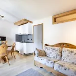 Résidence Rent - *